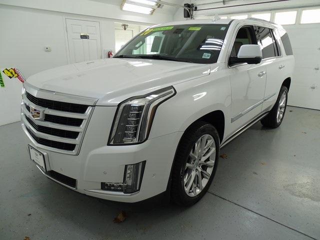 used 2020 Cadillac Escalade car, priced at $41,995