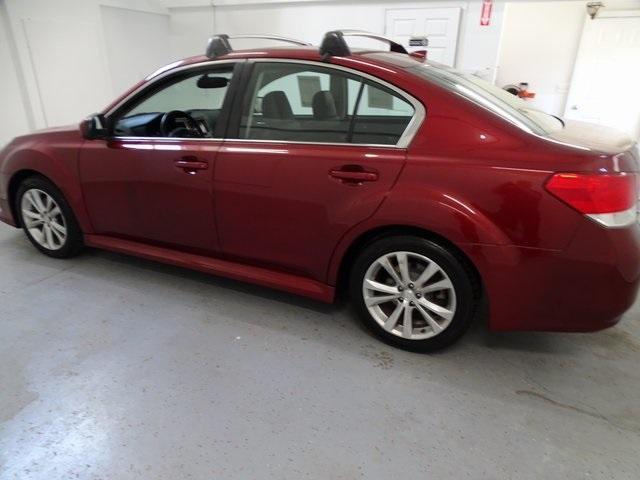used 2014 Subaru Legacy car
