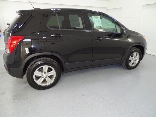 used 2022 Chevrolet Trax car, priced at $17,995