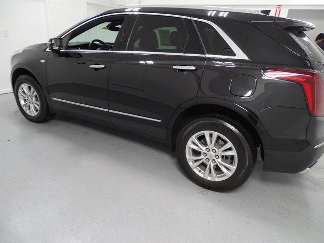 used 2022 Cadillac XT5 car, priced at $29,995