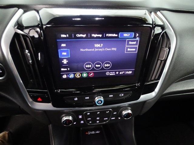 used 2022 Chevrolet Traverse car, priced at $31,995
