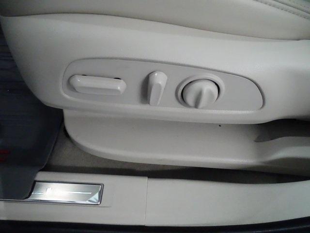 used 2023 GMC Acadia car, priced at $40,495