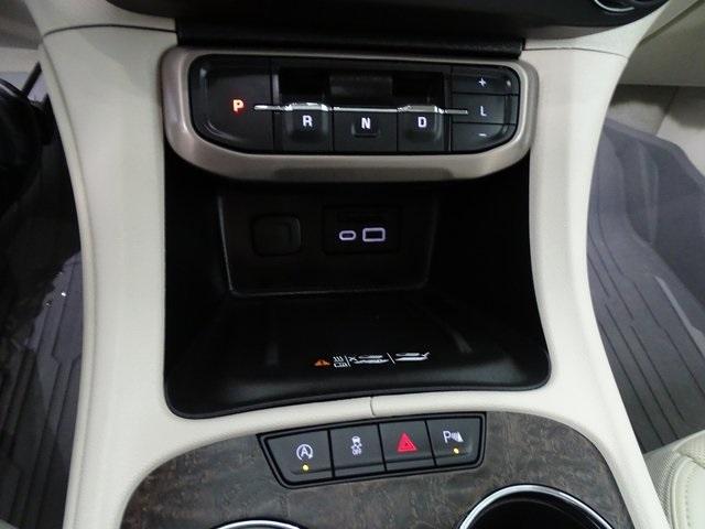 used 2023 GMC Acadia car, priced at $40,495