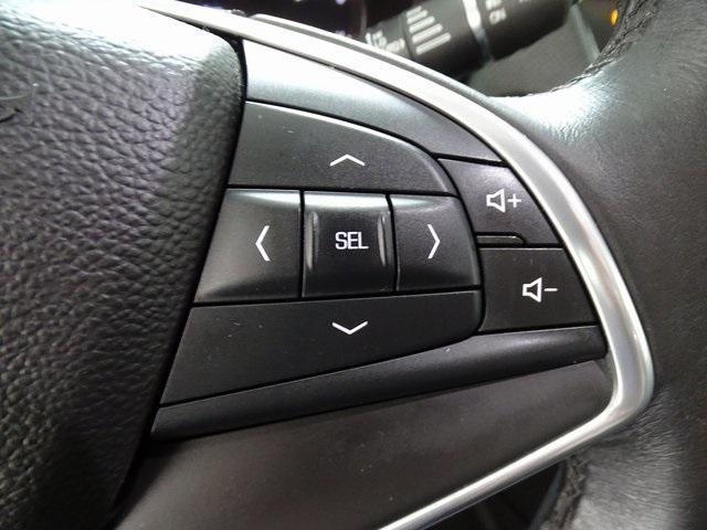 used 2017 Cadillac XT5 car, priced at $15,500
