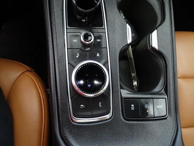used 2022 Cadillac XT4 car, priced at $29,995