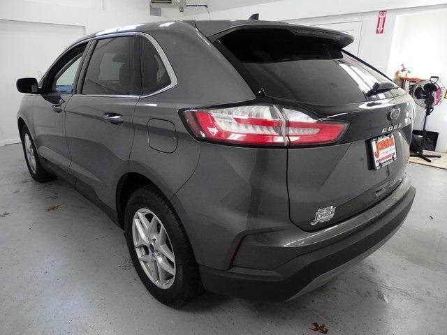 used 2021 Ford Edge car