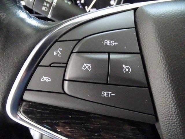 used 2023 Cadillac XT5 car, priced at $33,995