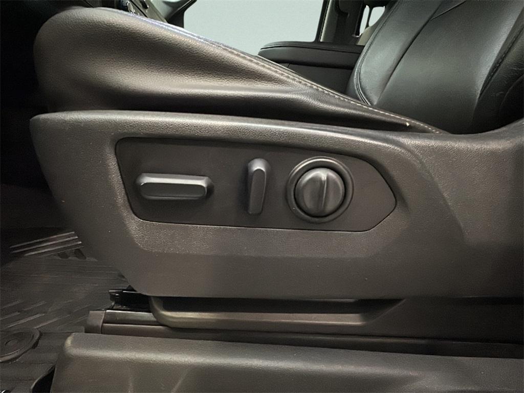 used 2020 Chevrolet Silverado 1500 car, priced at $33,800