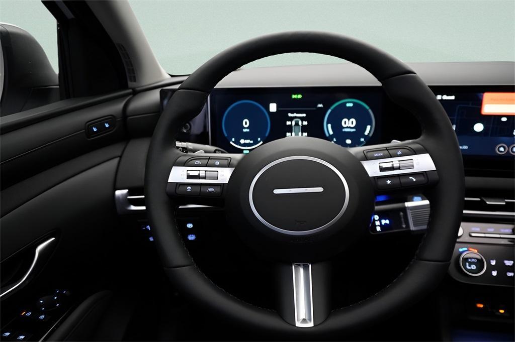 new 2025 Hyundai TUCSON Hybrid car, priced at $40,489
