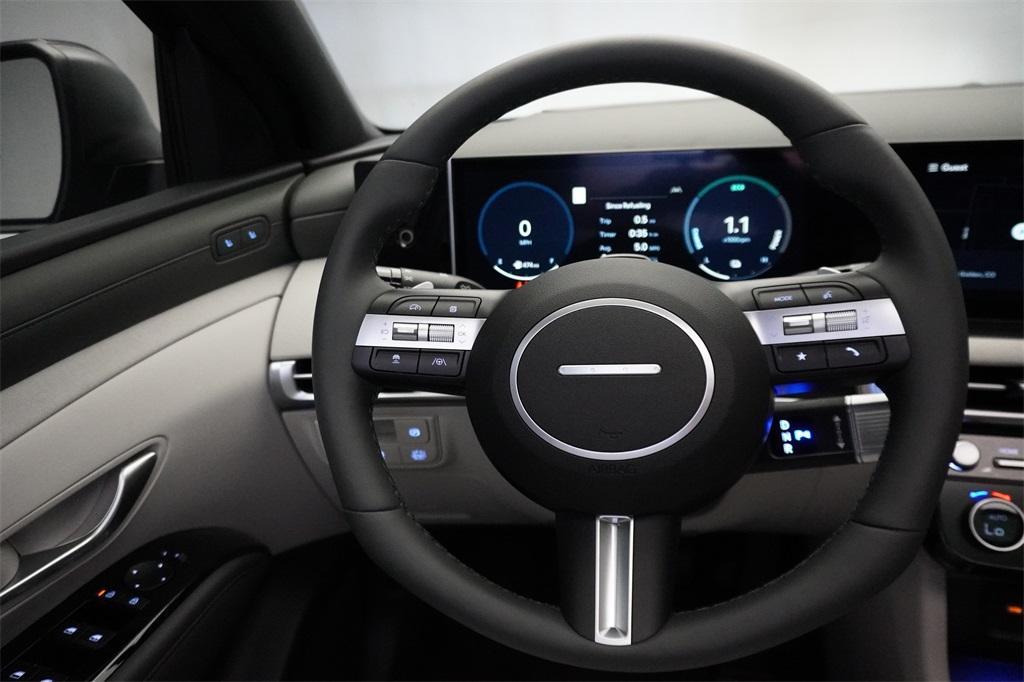 new 2025 Hyundai TUCSON Hybrid car, priced at $42,575