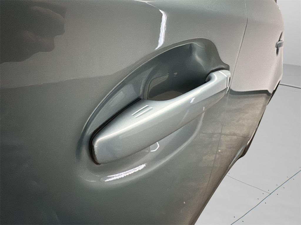 used 2015 Toyota Prius car, priced at $14,950