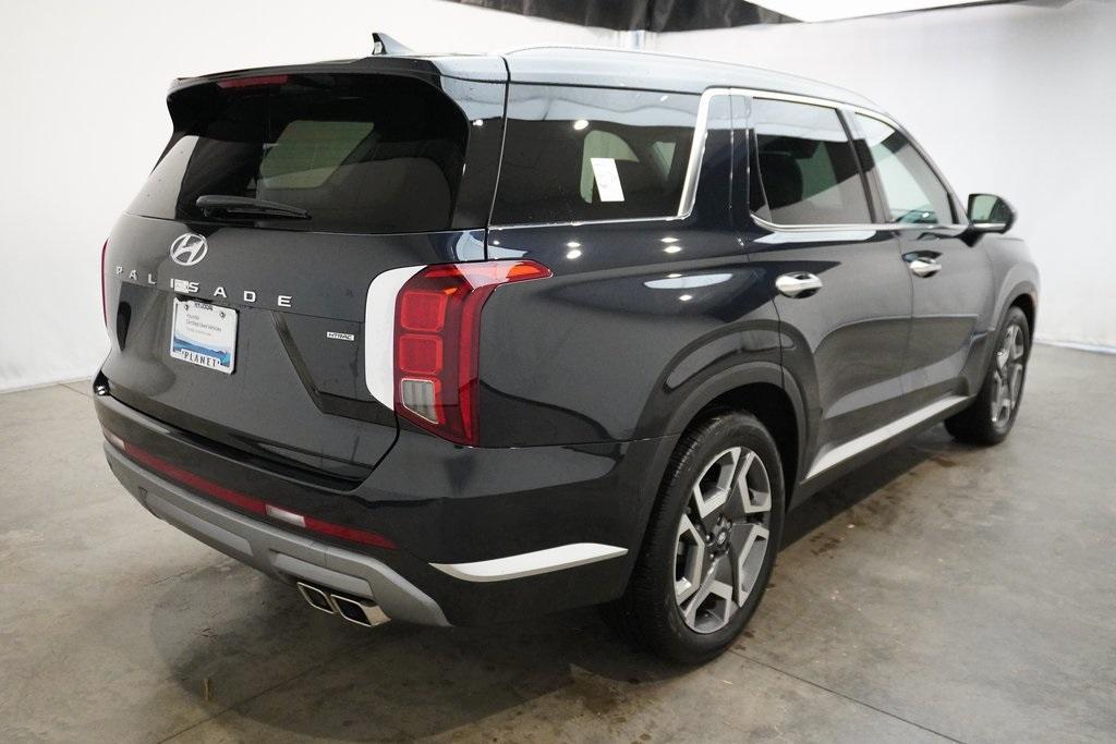 used 2024 Hyundai Palisade car, priced at $41,900