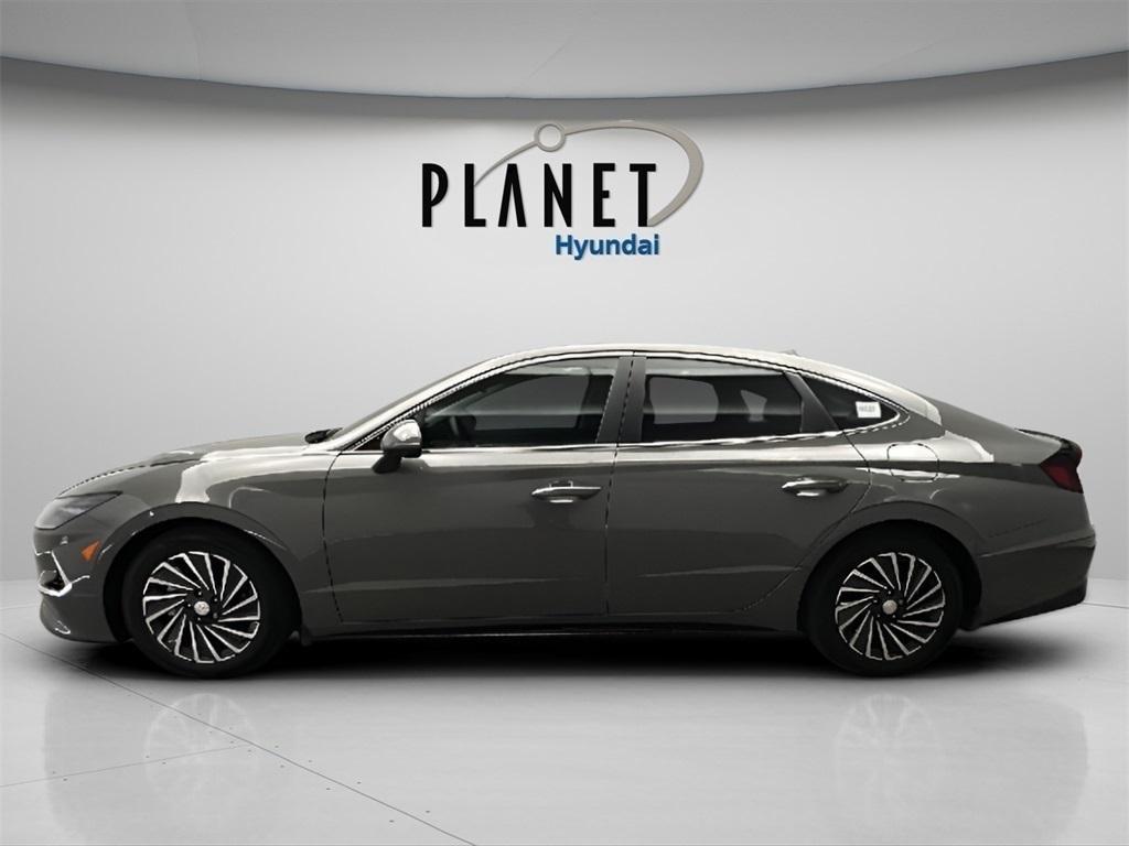 used 2021 Hyundai Sonata Hybrid car, priced at $19,900
