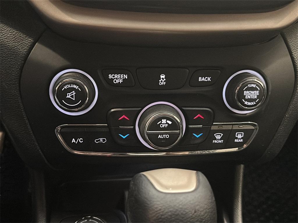 used 2014 Jeep Cherokee car, priced at $13,250