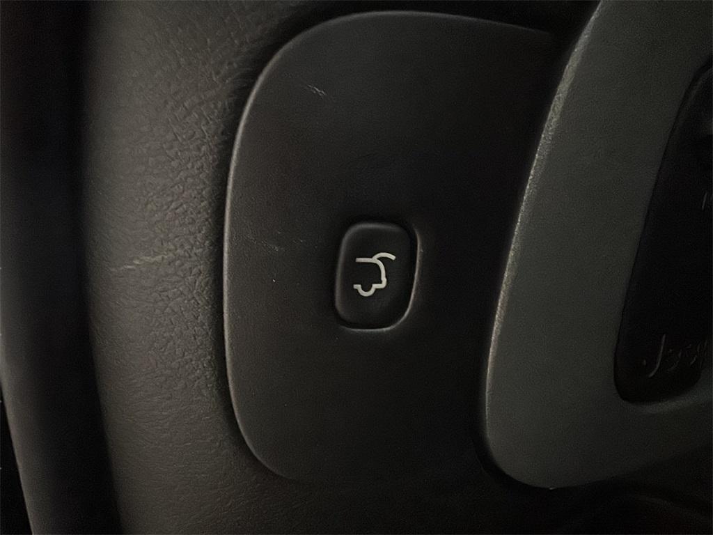 used 2014 Jeep Cherokee car, priced at $13,250