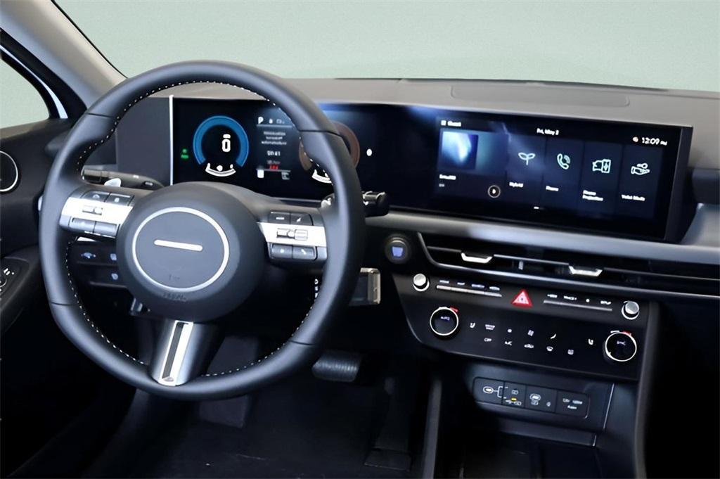 new 2025 Hyundai Sonata Hybrid car, priced at $30,668