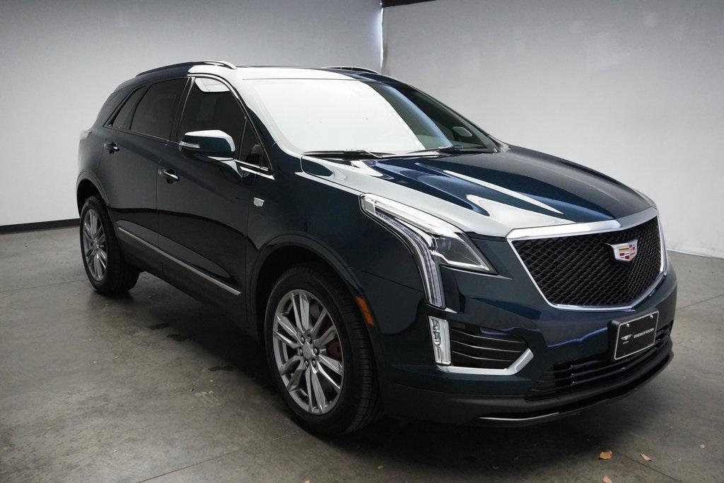 used 2024 Cadillac XT5 car, priced at $58,000