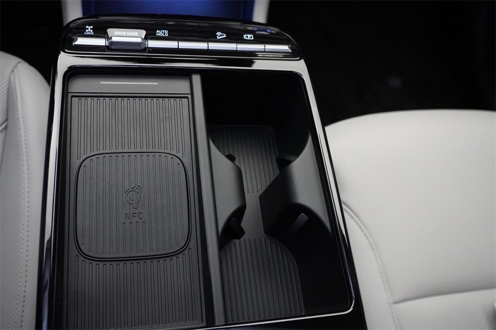 new 2025 Hyundai TUCSON Hybrid car, priced at $34,066