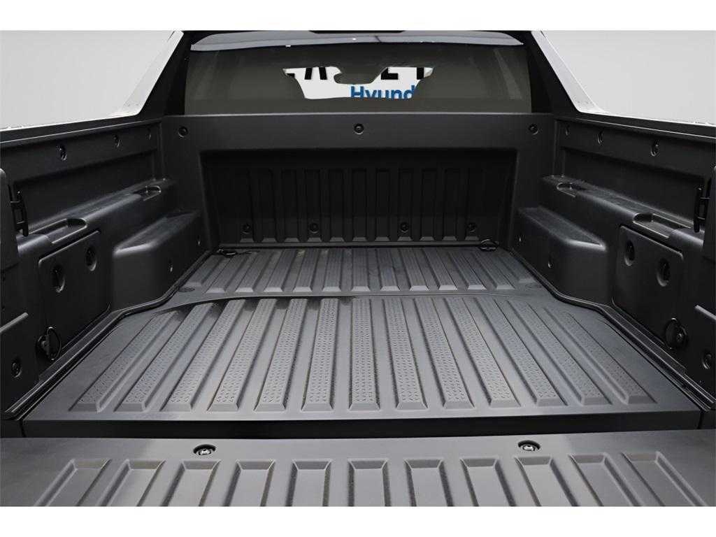 new 2025 Hyundai SANTA CRUZ car, priced at $30,317