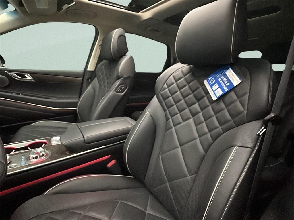 used 2025 Genesis GV80 car, priced at $71,000