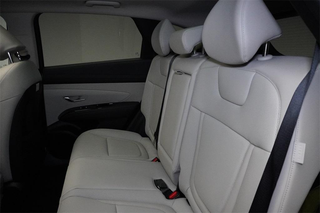 new 2025 Hyundai TUCSON Hybrid car, priced at $42,125