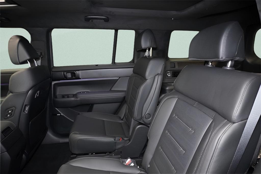 new 2025 Hyundai SANTA FE HEV car, priced at $44,975