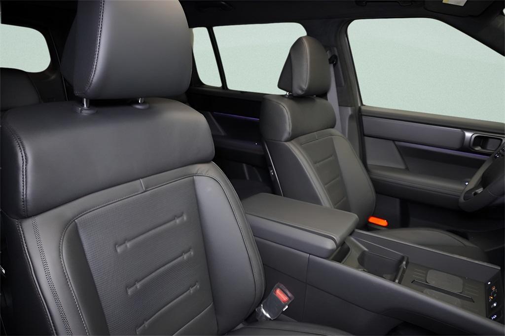 new 2025 Hyundai SANTA FE HEV car, priced at $44,975
