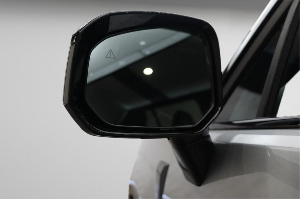new 2025 Hyundai SANTA FE HEV car, priced at $44,975