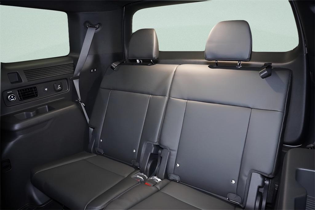 new 2025 Hyundai SANTA FE HEV car, priced at $44,975