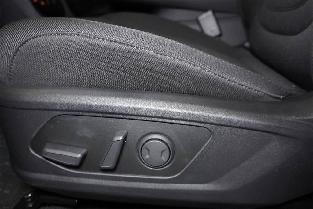 new 2025 Hyundai TUCSON Hybrid car, priced at $33,654