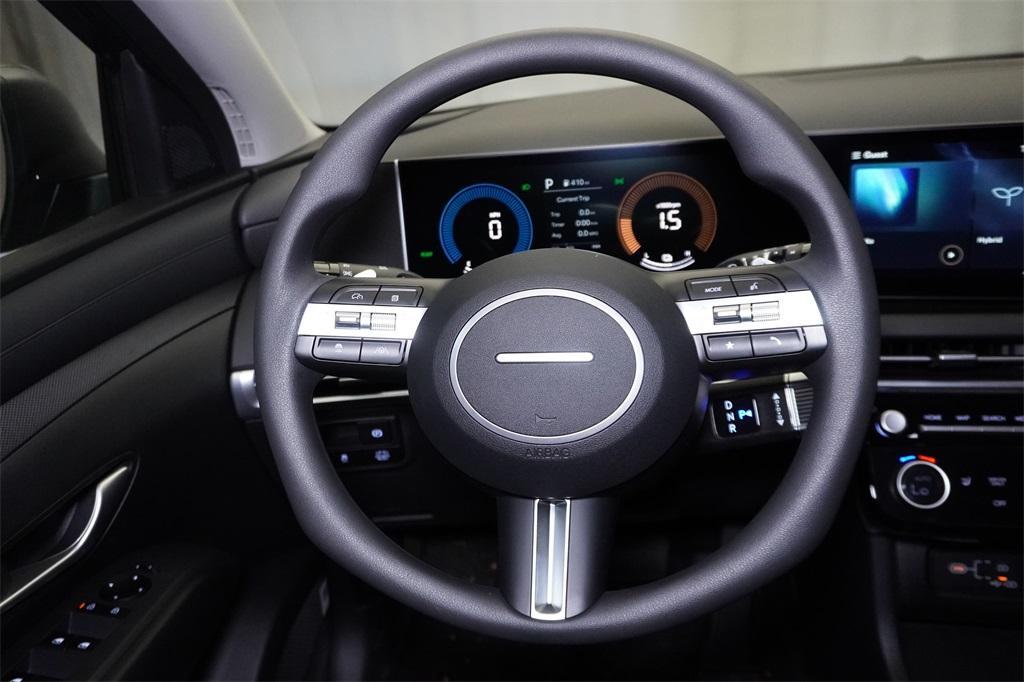 new 2025 Hyundai TUCSON Hybrid car, priced at $33,654