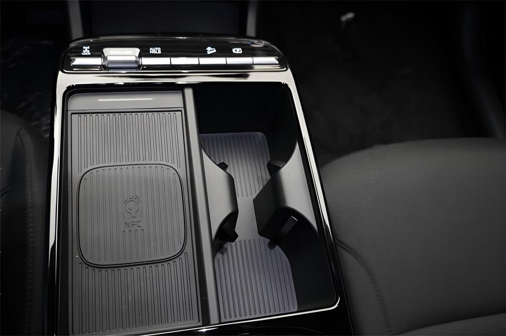 new 2025 Hyundai TUCSON Hybrid car, priced at $31,654