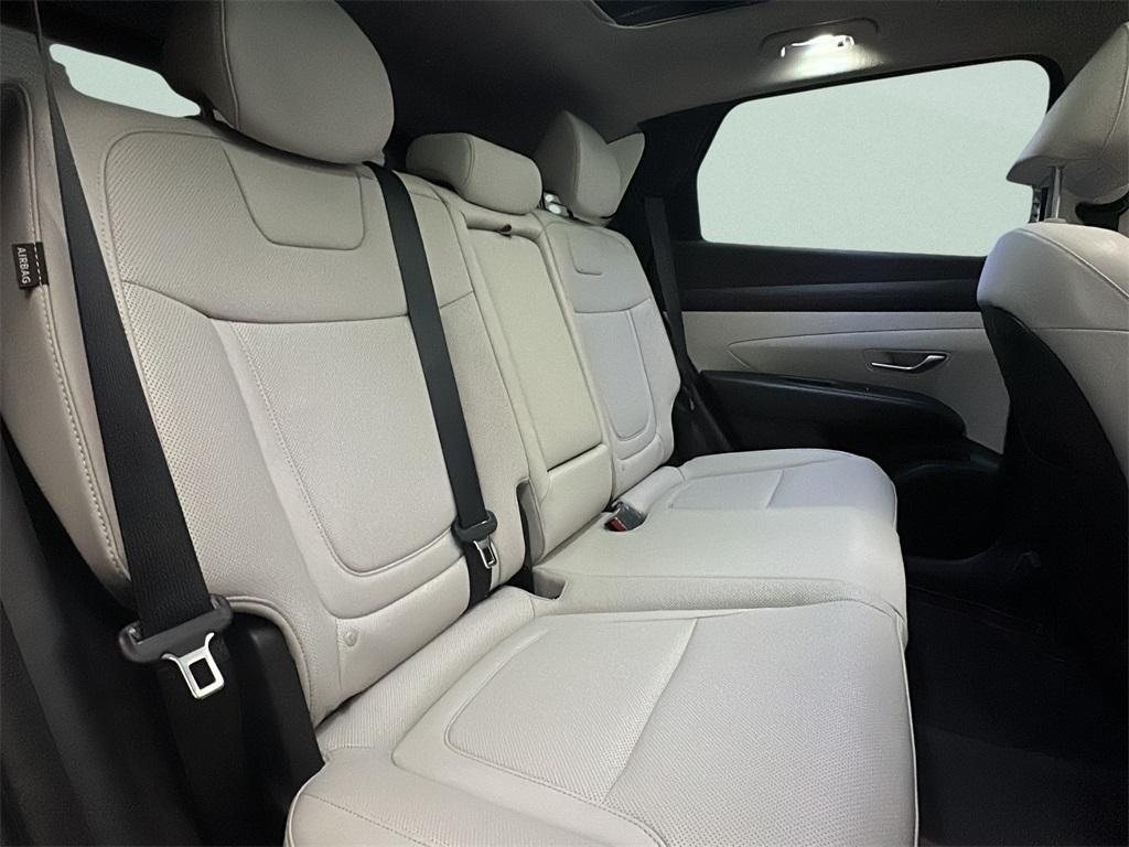 used 2025 Hyundai TUCSON Hybrid car, priced at $34,750