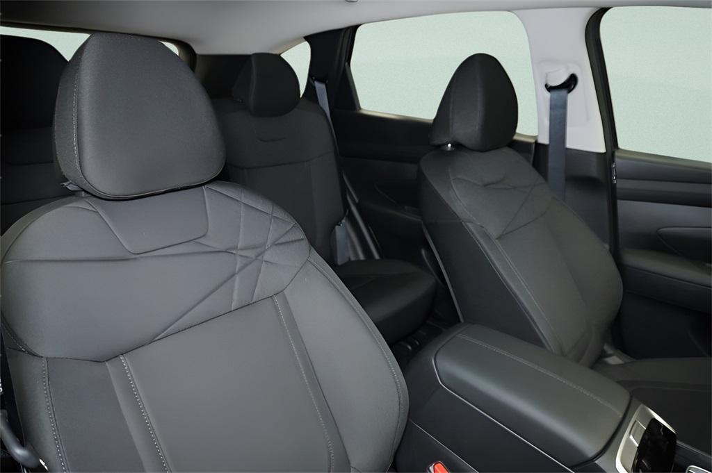 new 2025 Hyundai Tucson car, priced at $27,530