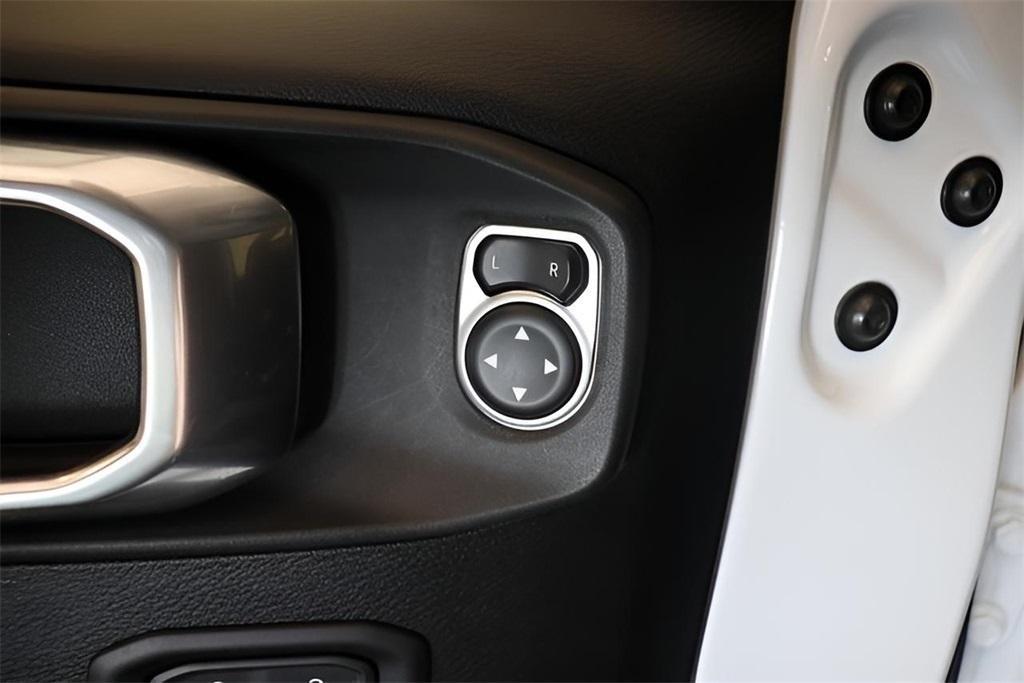 used 2018 Jeep Wrangler Unlimited car, priced at $27,750