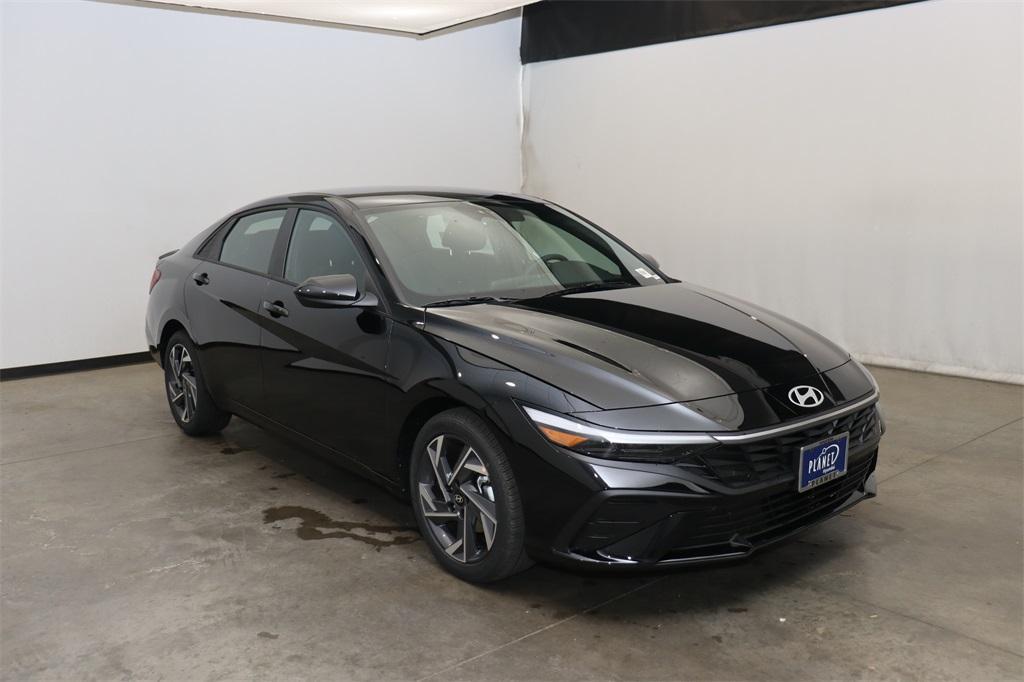 new 2025 Hyundai Elantra car, priced at $22,168