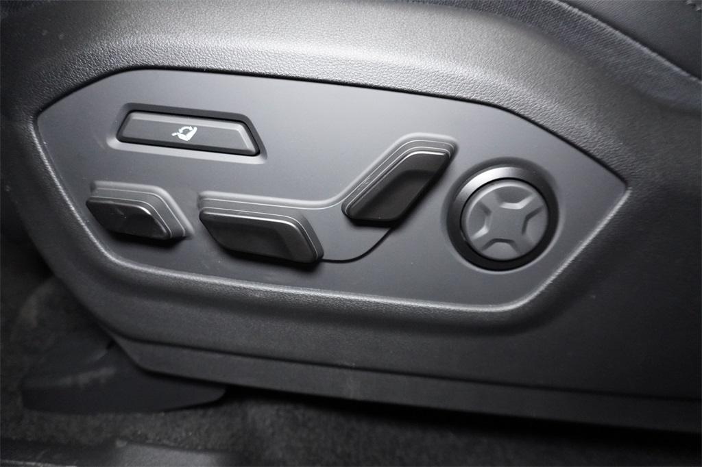 new 2025 Hyundai SANTA FE HEV car, priced at $50,444