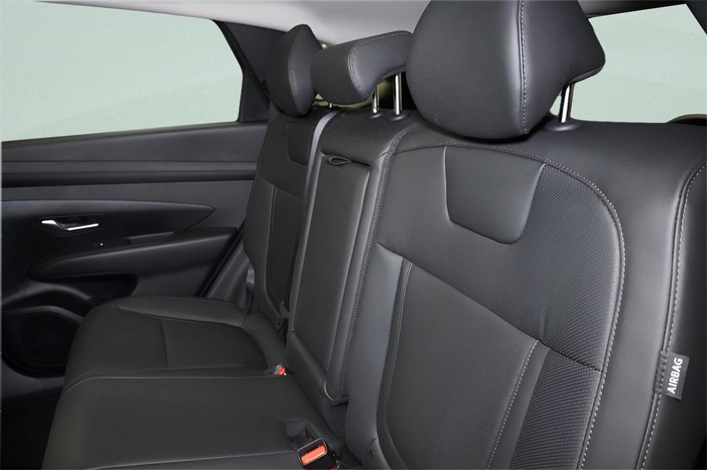 new 2025 Hyundai TUCSON Hybrid car, priced at $34,553