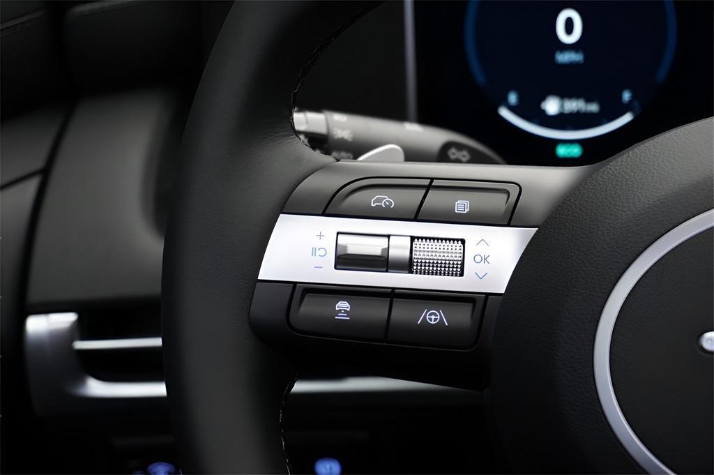 new 2025 Hyundai TUCSON Hybrid car, priced at $34,553