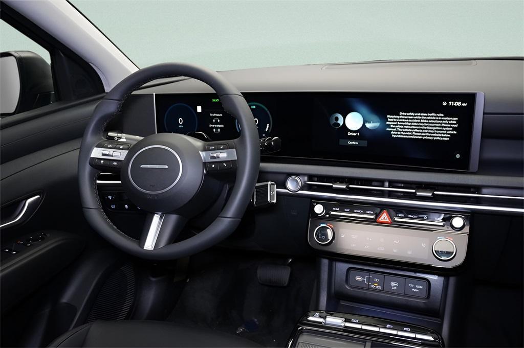 new 2025 Hyundai TUCSON Hybrid car, priced at $34,553
