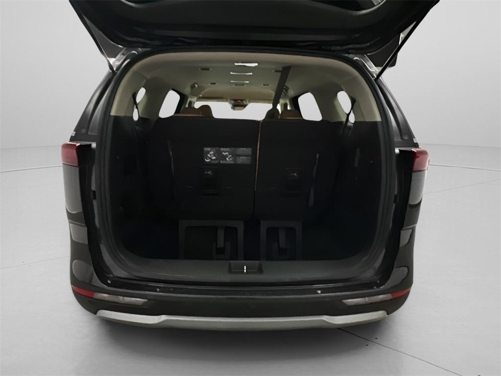used 2023 Kia Carnival car, priced at $29,150