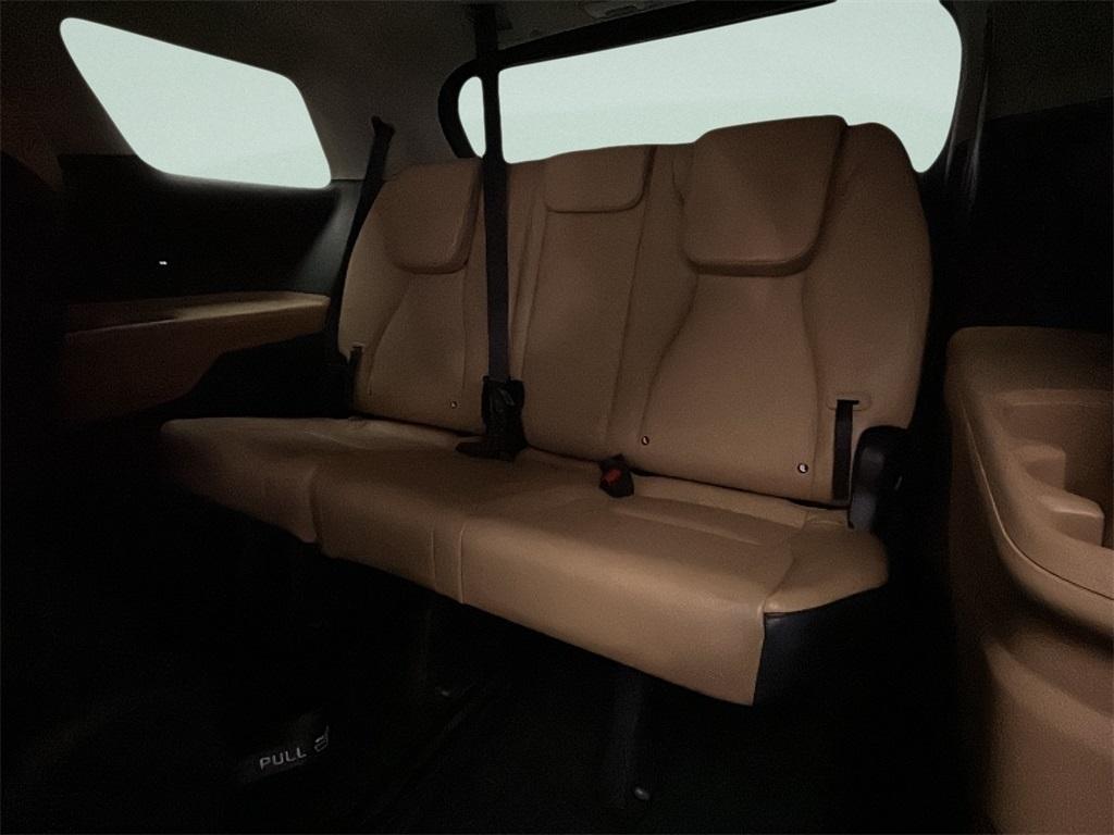 used 2023 Kia Carnival car, priced at $29,150