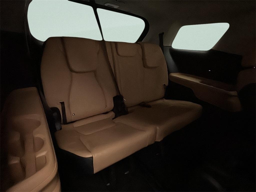 used 2023 Kia Carnival car, priced at $29,150