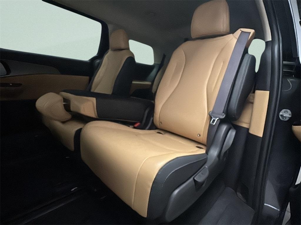 used 2023 Kia Carnival car, priced at $29,150