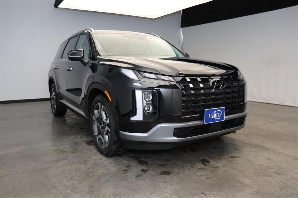 new 2025 Hyundai Palisade car, priced at $48,355