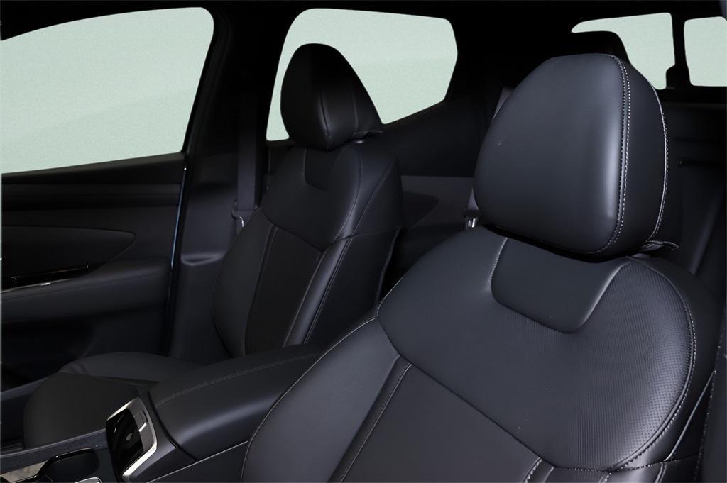 new 2025 Hyundai SANTA CRUZ car, priced at $33,276