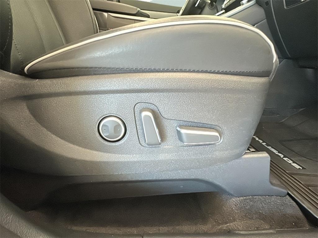 used 2025 Hyundai Palisade car, priced at $51,000