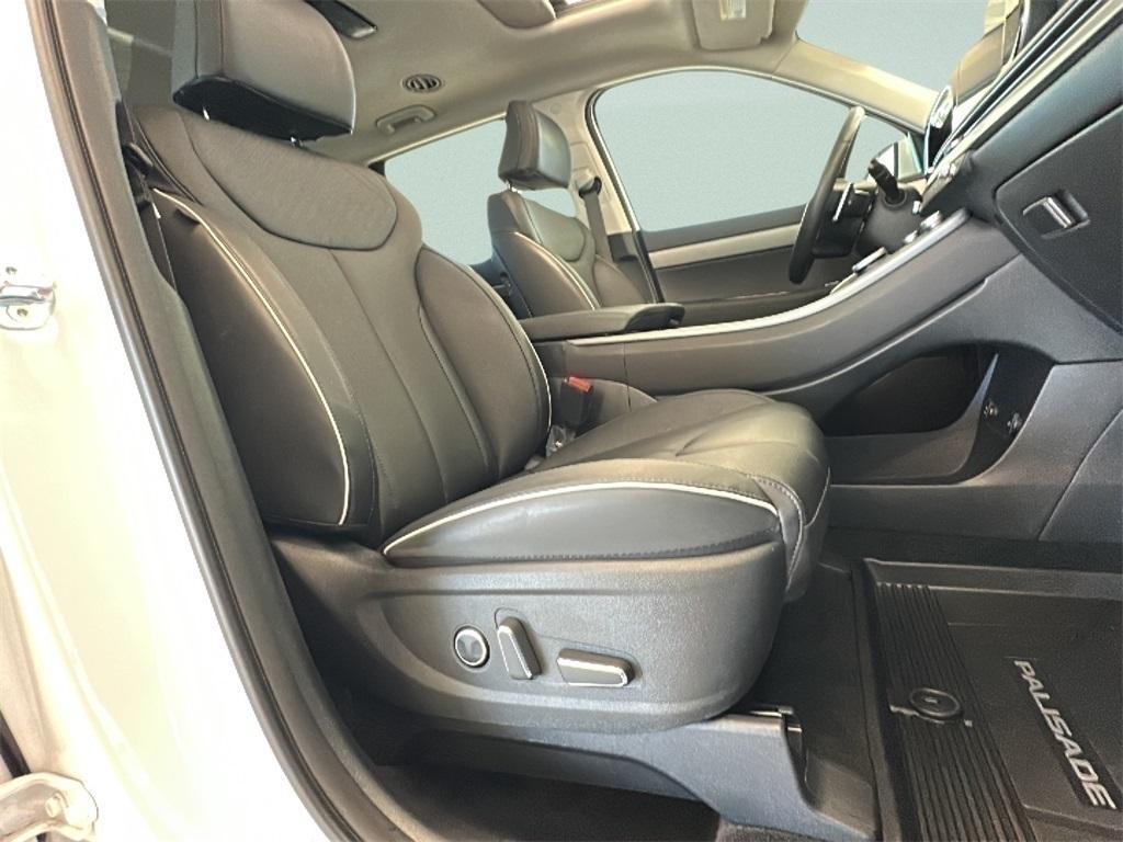 used 2025 Hyundai Palisade car, priced at $51,000