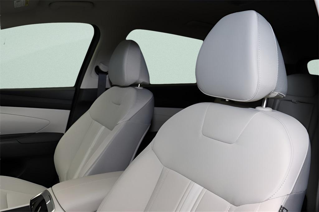 new 2025 Hyundai Tucson car, priced at $28,687