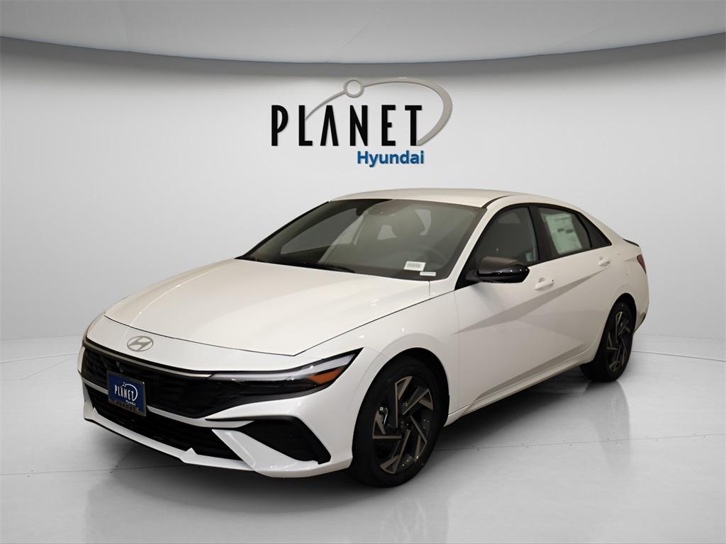 new 2025 Hyundai Elantra car, priced at $22,595